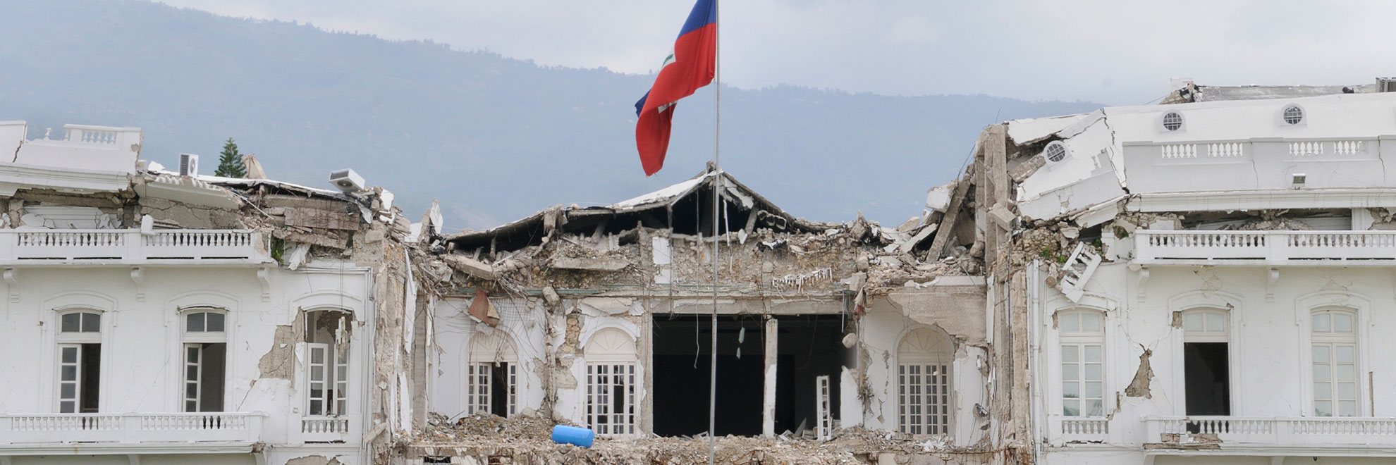 Haiti broken palace